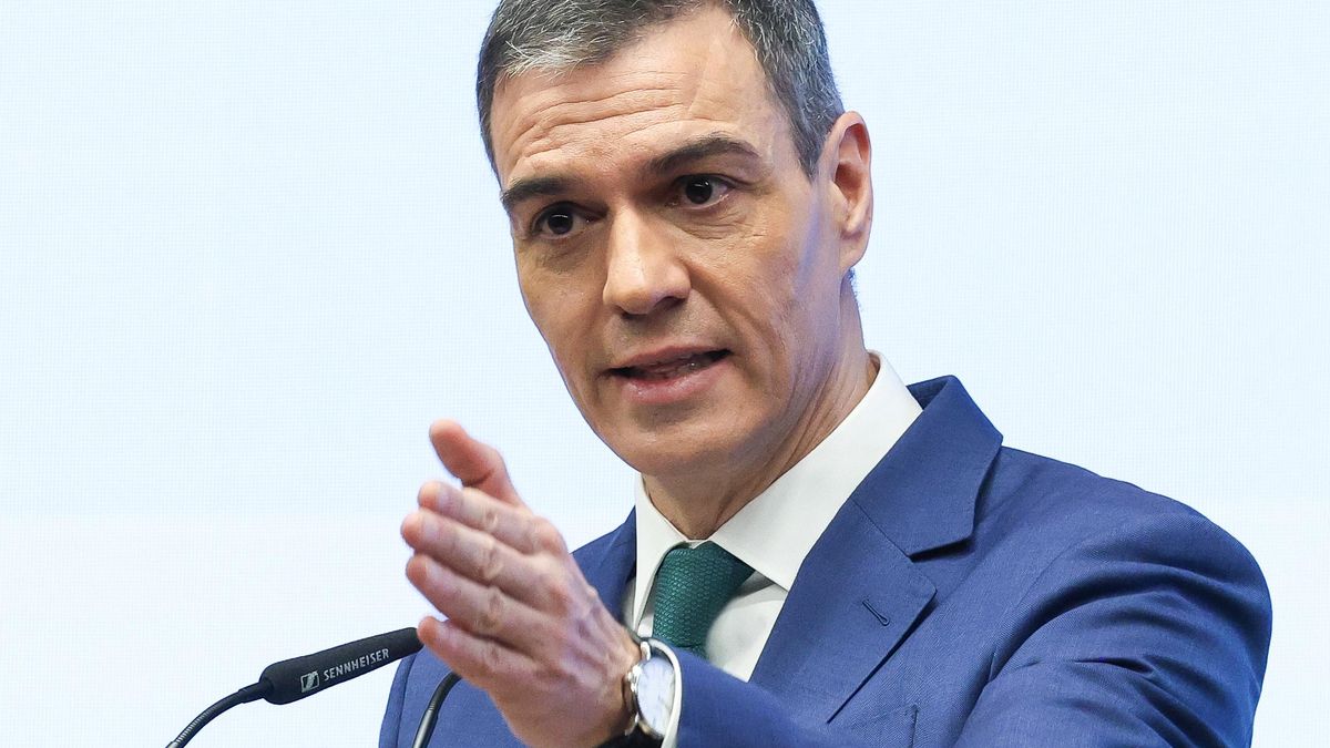 El presidente del Gobierno, Pedro Sánchez, durante la segunda jornada de la V edición del foro ‘Fondos Europeos’ de elDiario.es, en El Beatriz Madrid, a 28 de marzo de 2025, en Madrid (España).