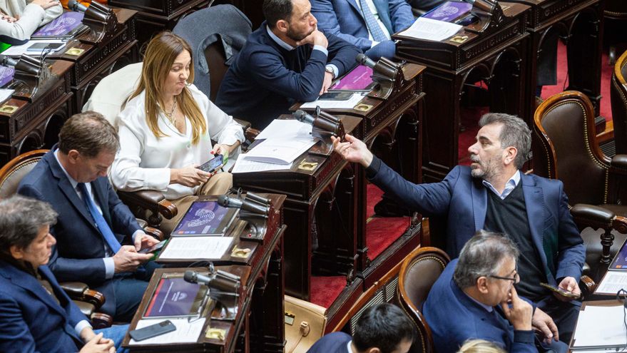 "Compre sin IVA" y reducción de la jornada laboral, los proyectos que debatirá el Congreso esta semana