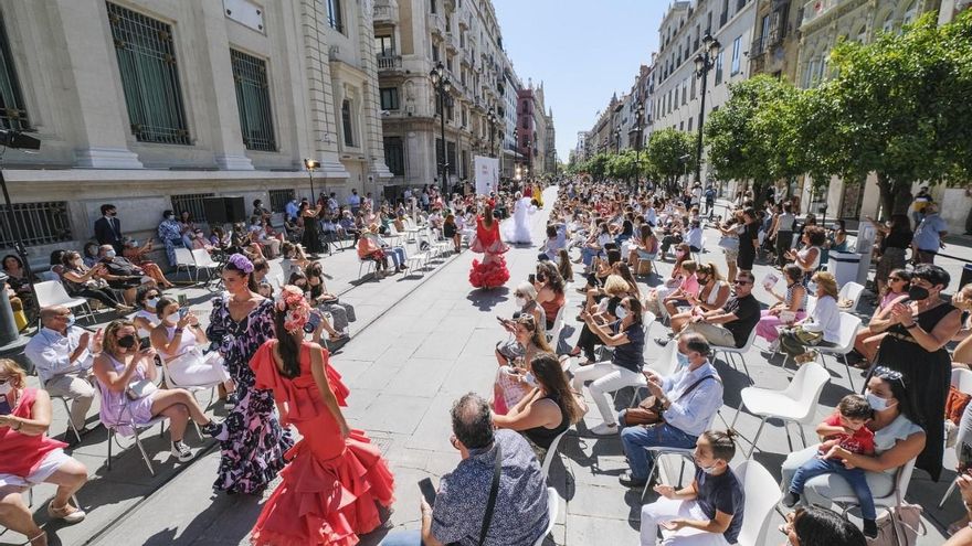 El desfile ha estado dedicado a la memoria de Lina, fallecida esta misma semana.