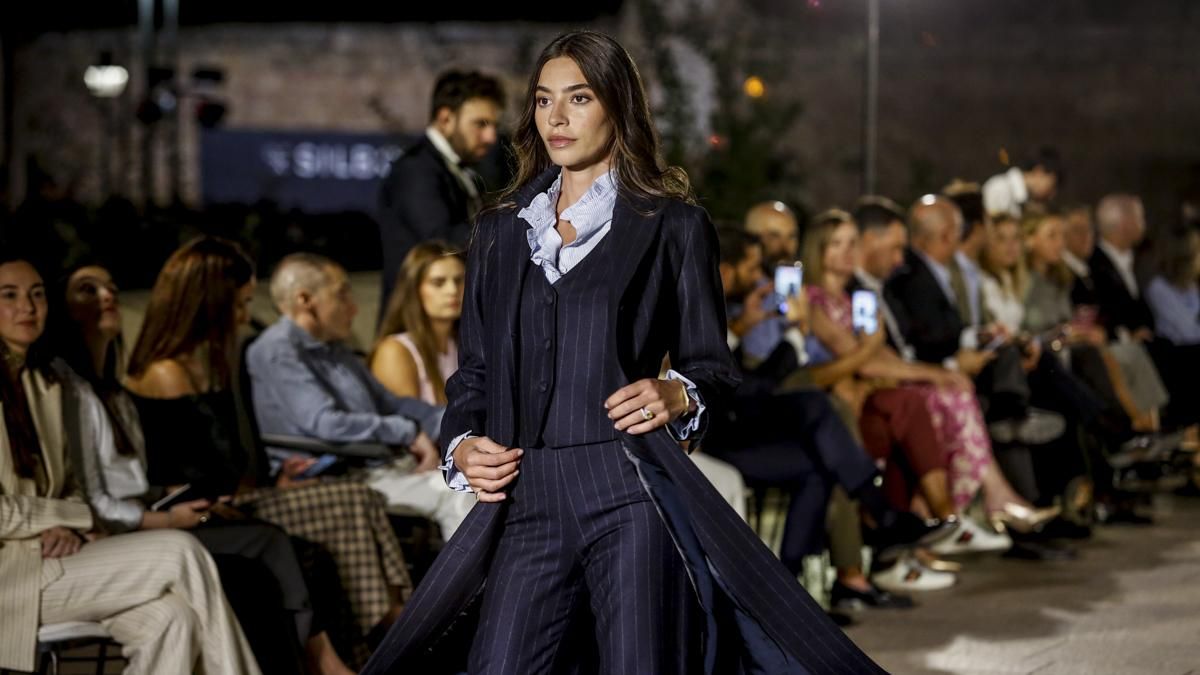 Desfile de Silbon en el Puente Romano