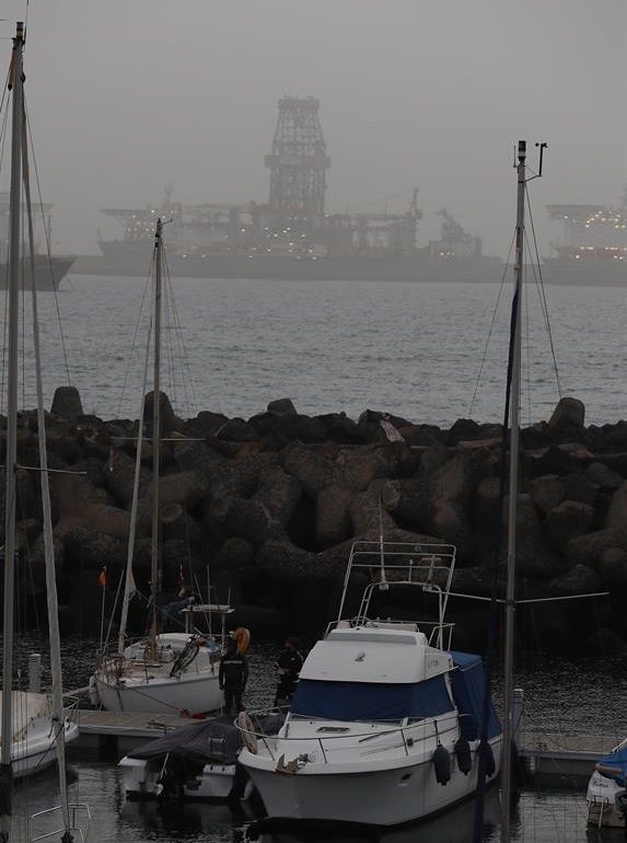 Baja visibilidad en Las Palmas de Gran Canaria por la calima, este lunes