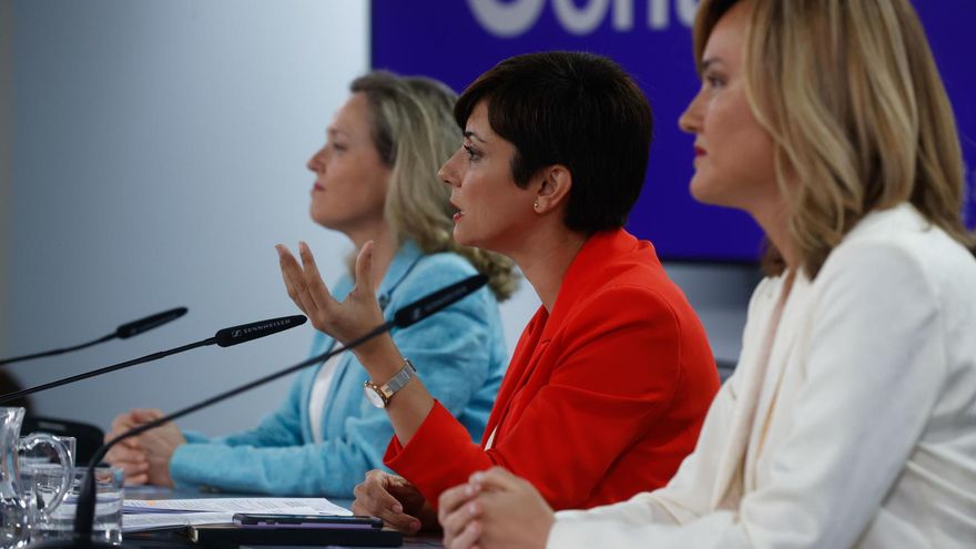 El Gobierno aprueba los avales de las hipotecas para jóvenes entre críticas de los socios