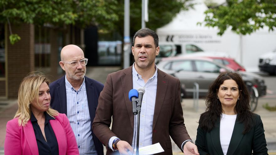 El exparlamentario del PP José Suárez se da de baja del partido acusando a su líder en Navarra de falta de "honestidad"