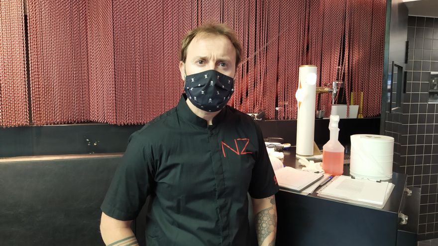 Gustavo Lure, del Café Niza