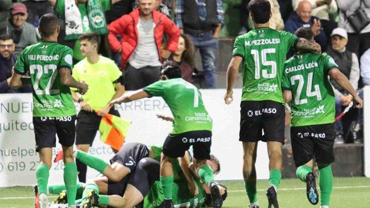 La goleada del Atlético Paso contrasta con las otras tres derrotas canarias
