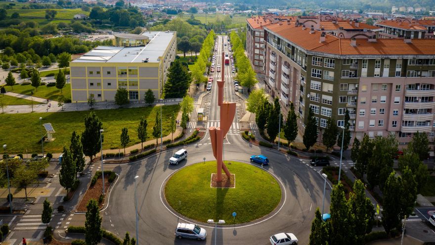 Vista aérea de una de las rotondas de Bulevar Ronda de Torrelavega