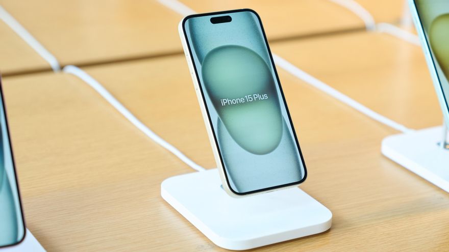 Competencia abre una investigación contra Apple por abuso de posición dominante en su tienda de aplicaciones