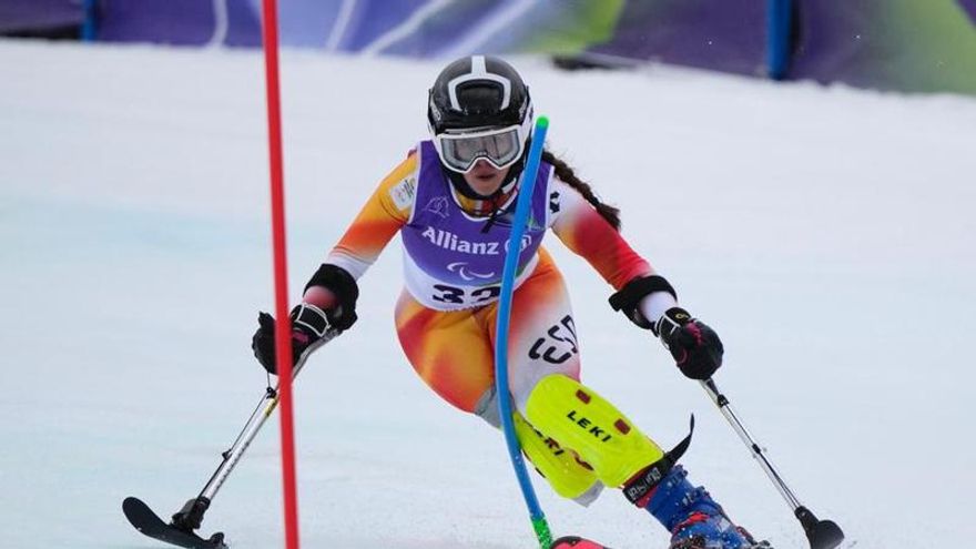 La leonesa María Martín-Granizo hace historia y conquista un diploma en los Juegos Paralímpicos de Invierno