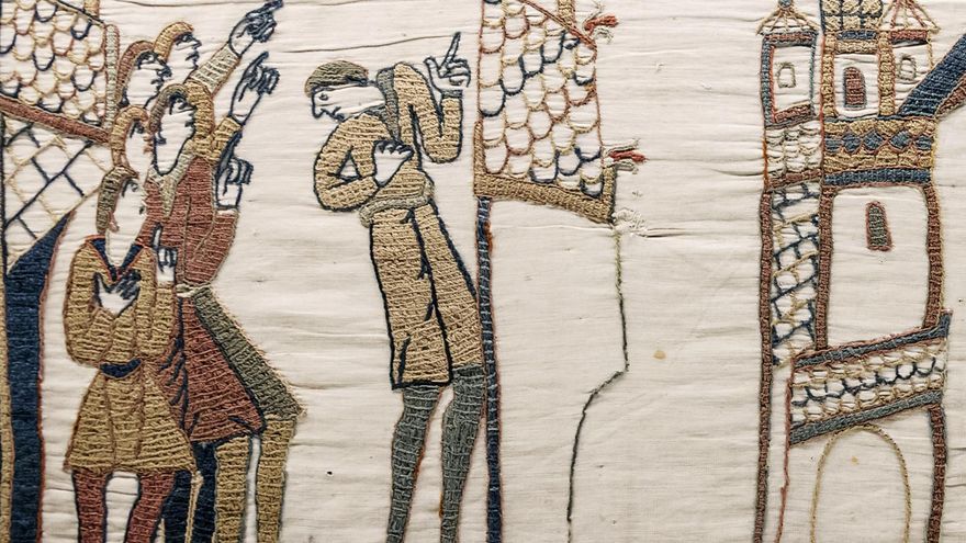 Emmanuel Macron autoriza que el tapiz de Bayeux viaje a Inglaterra y la disputa cultural estalla en Francia