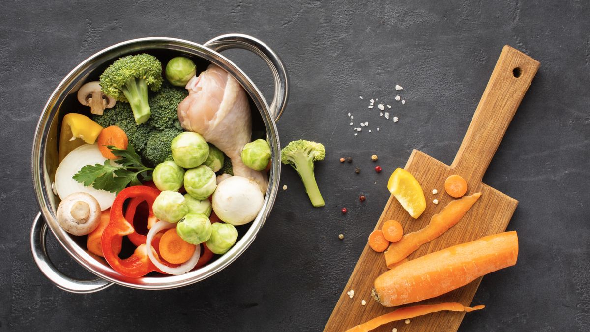 Las cinco claves para cocinar un caldo casero sabroso y nutritivo