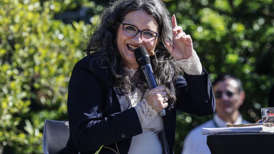 Mónica Oltra inicia su agenda como candidata a la alcaldía de València: una reunión con el ministro Bustinduy en Orriols