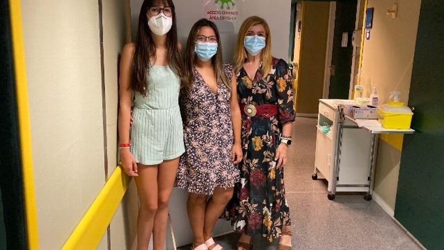 Belén Carranza García, Lorena Rodríguez González y Rebeca Jáñez Casas, de la Unidad V1-Aislamiento/Cribado.