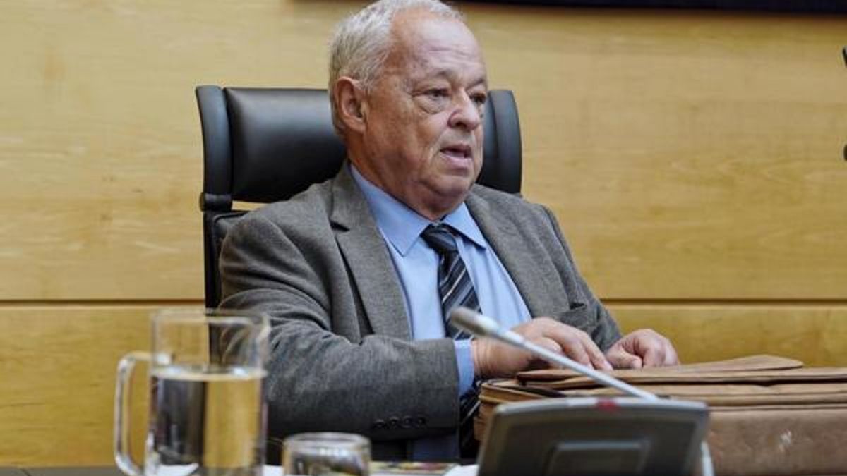 Santonja niega haber pagado un "peaje" para seguir como consejero en Castilla y León tras la ruptura entre PP y Vox