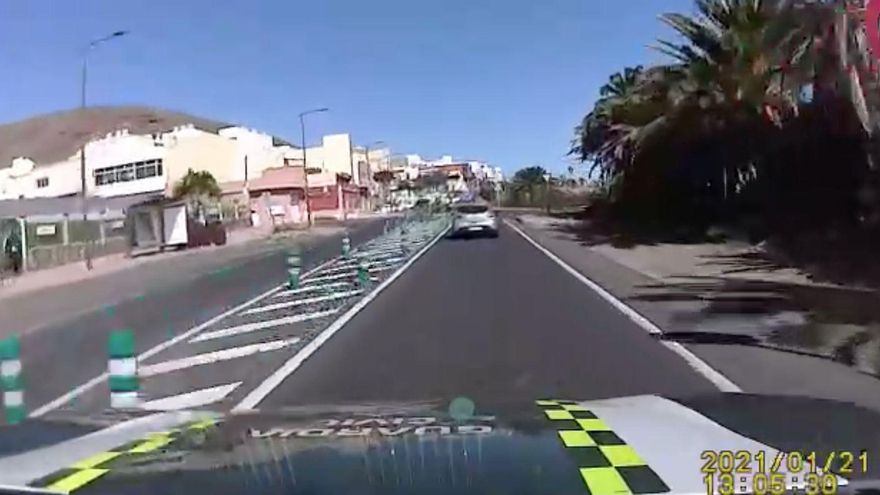 Trepidante persecución a una conductora en Gran Canaria: "No te la pegues que la trincamos"