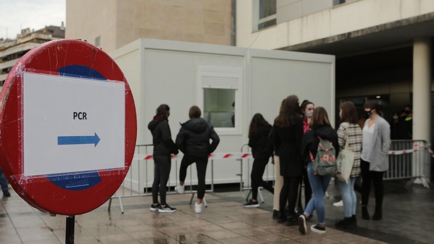 Navarra recupera el toque de queda a partir del 22 de julio para el 80% del territorio, incluida Pamplona
