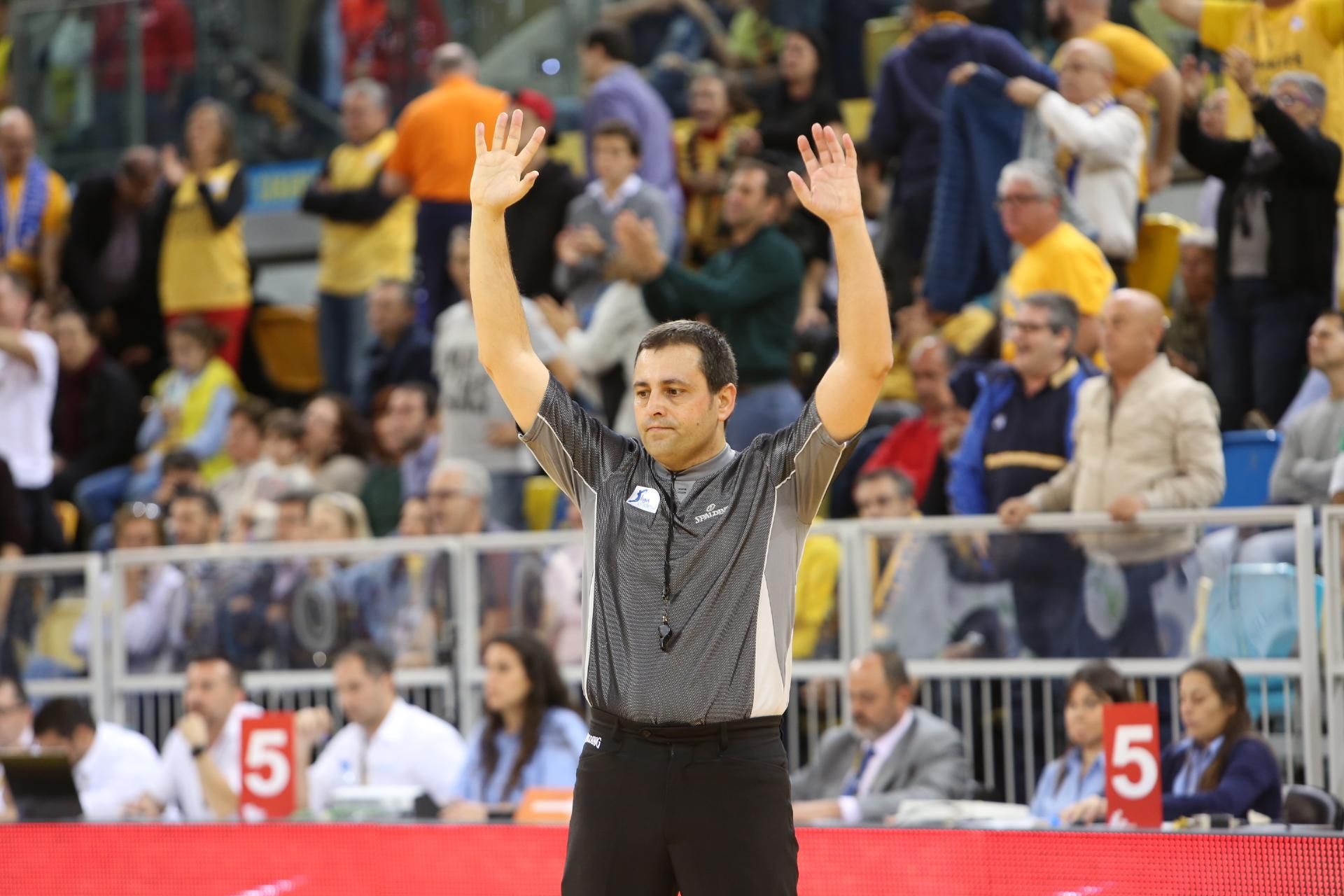 Partido entre el Herbalife Gran Canaria y el Real Madrid. (Alejandro Ramos).