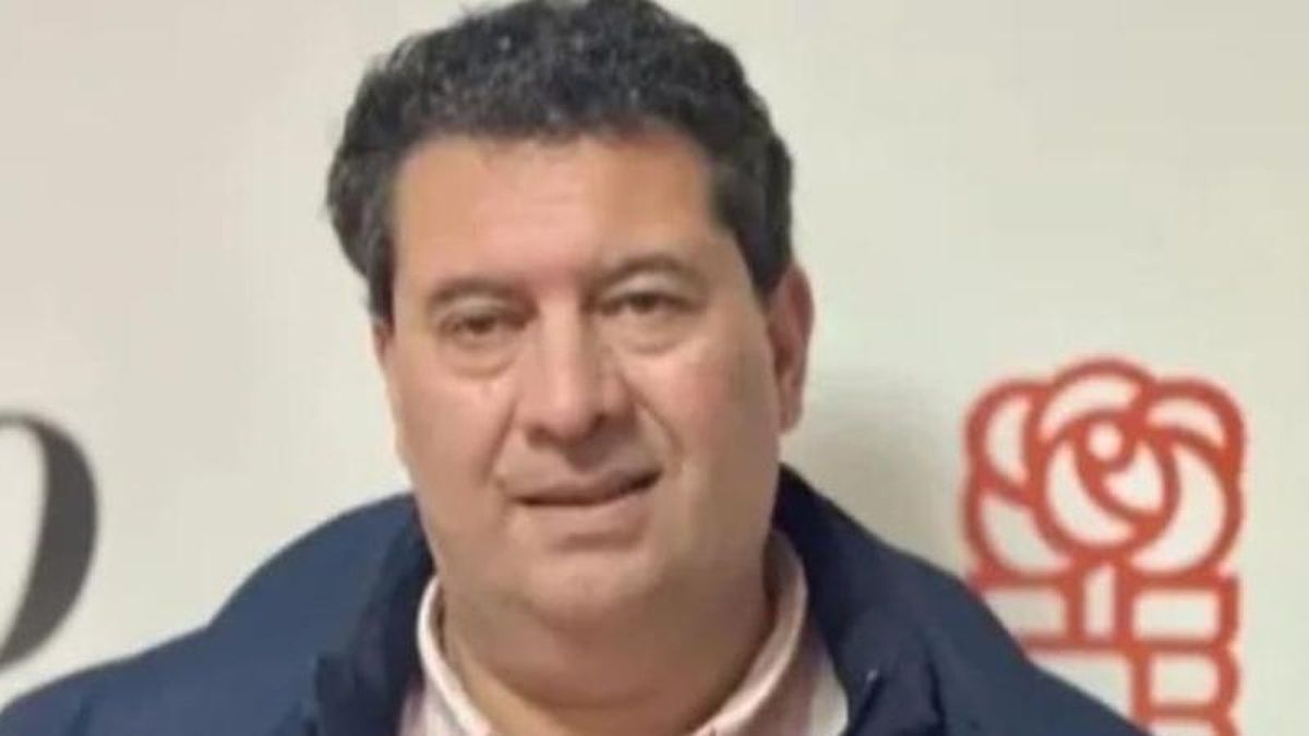 De investigado por acoso a precandidato: el exconcejal Álvarez Raja se presenta a las primarias del PSOE de Gijón/Xixón
