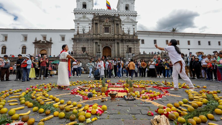 Quito recibe el verano con el Inti Raymi, fiesta de música, danzas, comida y seres míticos