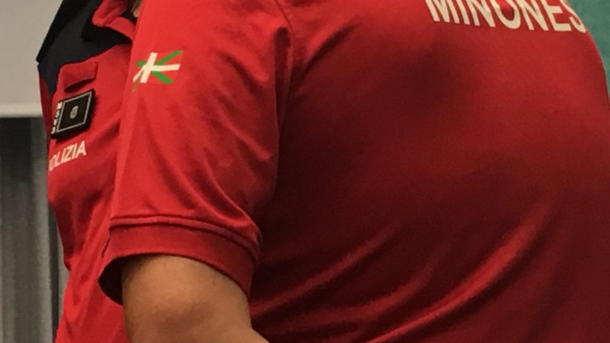 Nuevo uniforme del cuerpo de Miñones