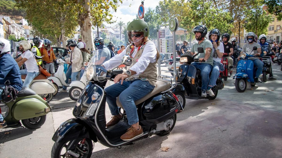 El Oktoberfest y la XIV Ruta Subbética en Vespa suman ocio, turismo y un fin solidario