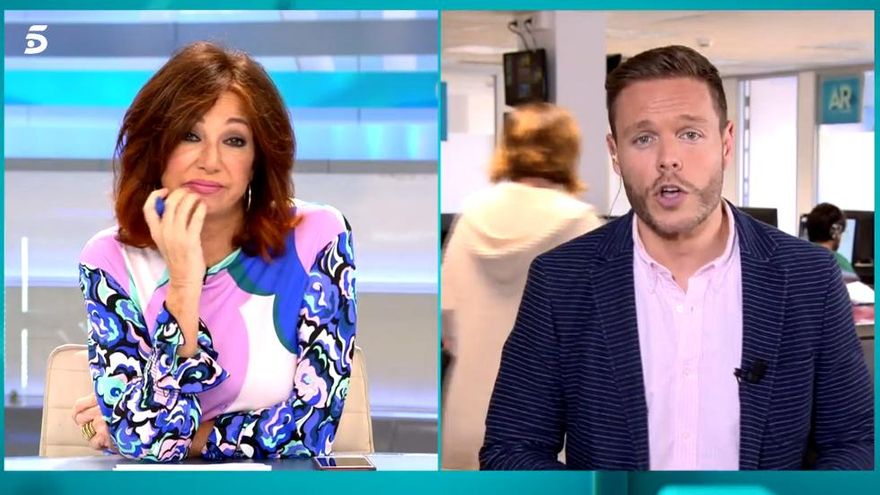 La cara de desaprobación de Quintana al escuchar lo ocurrido