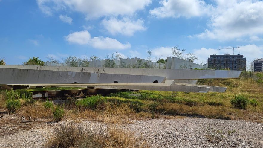 Detalle de las planchas metálicas que Santiago Calatrava diseñó para el Ágora.