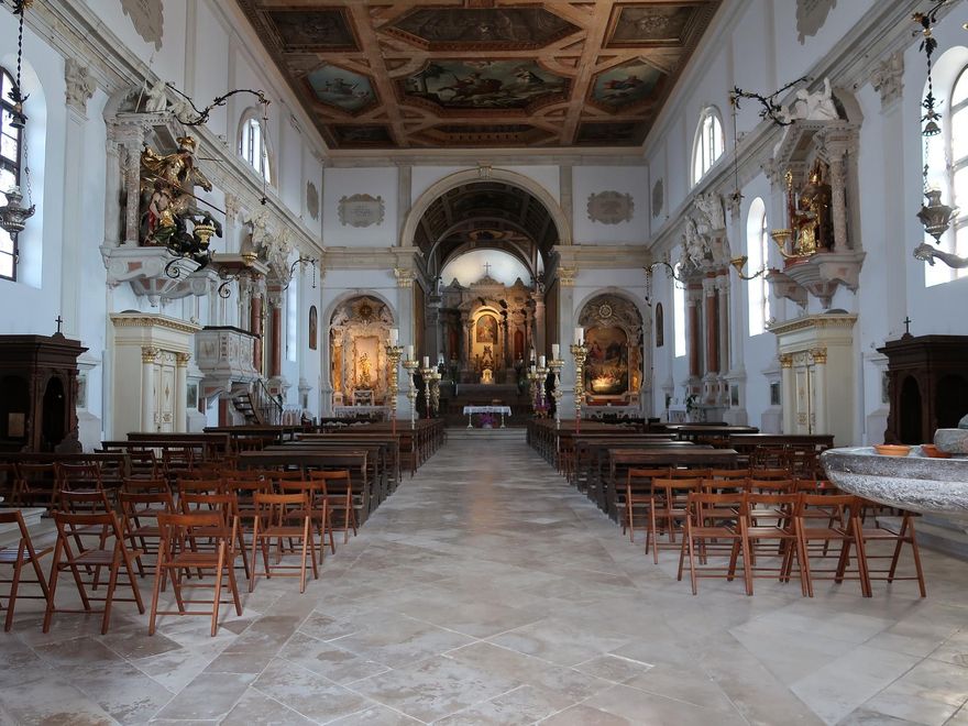 Interior de la Iglesia de San Jorge.