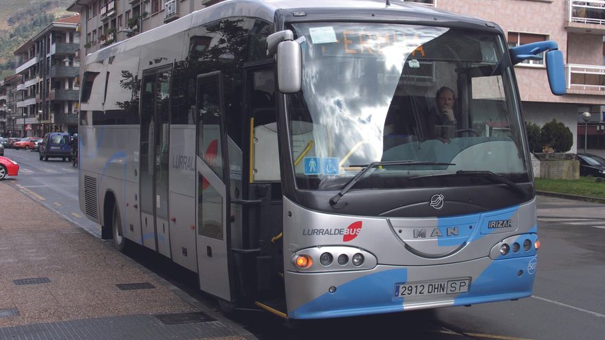 Euskotren: 40 años y 1.200 millones de viajes por las vías vascas