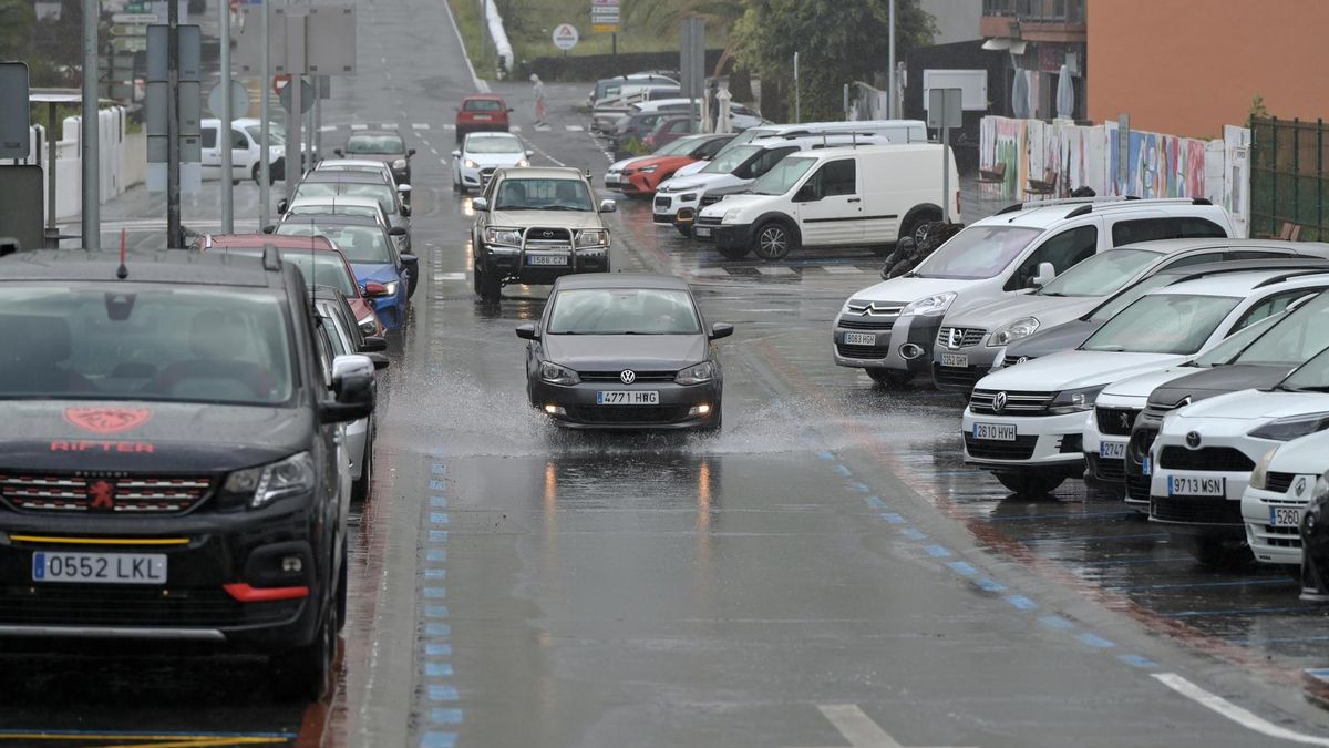 Protección Civil pide "no bajar la guardia": la borrasca Therese se reactiva en Canarias y puede desbordar barrancos