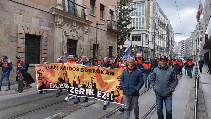 Los despidos en Tubos Reunidos destapan más de 40 trabajadores eventuales contratados irregularmente