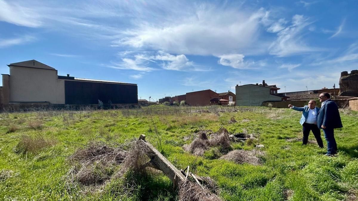 La Diputación compra una parcela de 8.000 metros para ampliar el Museo de los Pueblos en Mansilla de las Mulas