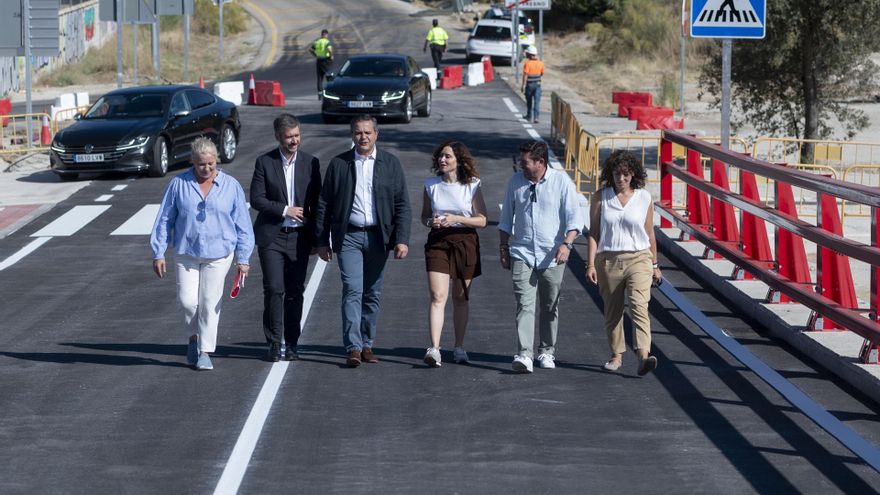 Isabel Díaz Ayusodurante la inauguración de los puentes reconstruidos tras la DANA, a 23 de julio de 2024, en Aldea del Fresno, Madrid (España).