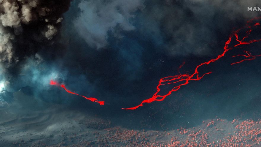 El volcán no da tregua en La Palma y sigue expulsando grandes cantidades de lava, muy rápida en algunos puntos