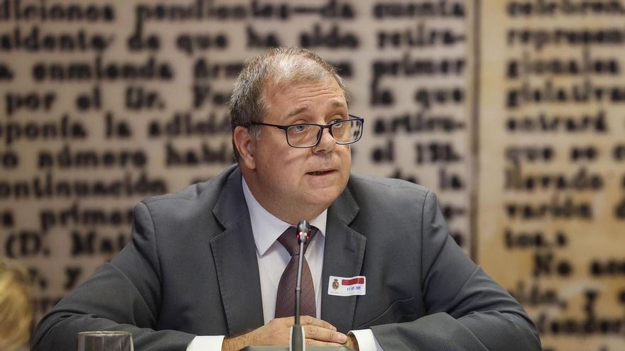 El exjefe de gabinete de Sánchez en el PSOE pide anular el clonado de su móvil porque se hizo “sin autorización judicial”