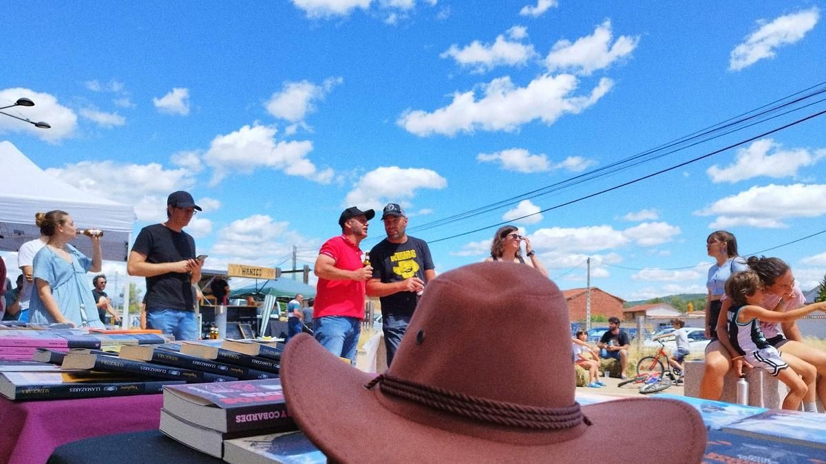 San Feliz de Torío celebra este fin de semana la cuarta edición de la Feria del Libro Western