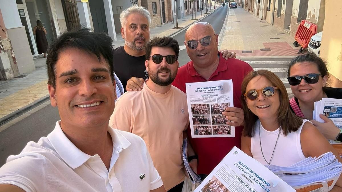 Una edil del PP en Albalat denuncia que su portavoz le obliga a darle en efectivo su asignación para promoción personal