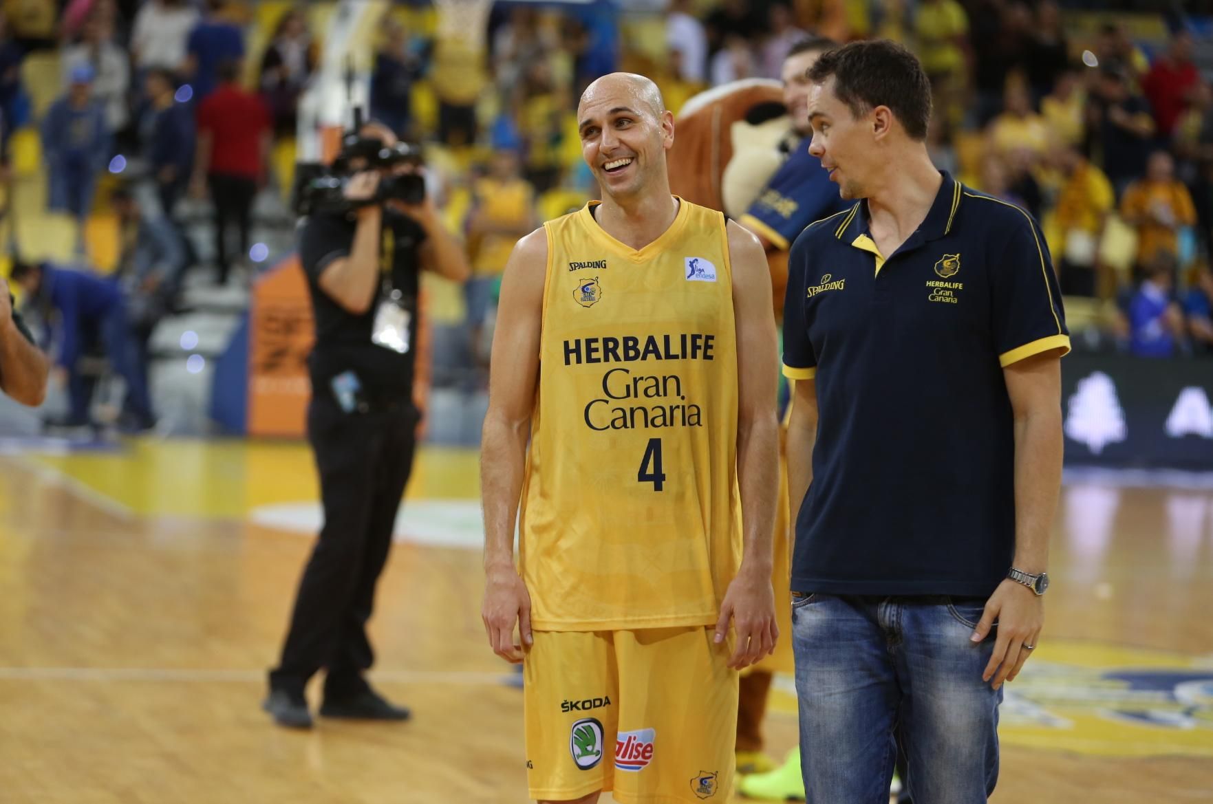 Partido entre el Herbalife Gran Canaria y el FIAT Joventud disputado en el Gran Canaria Arena.