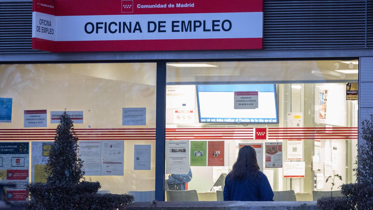 La tasa de paro de los mayores de 55 años supera por primera vez al desempleo de los más jóvenes