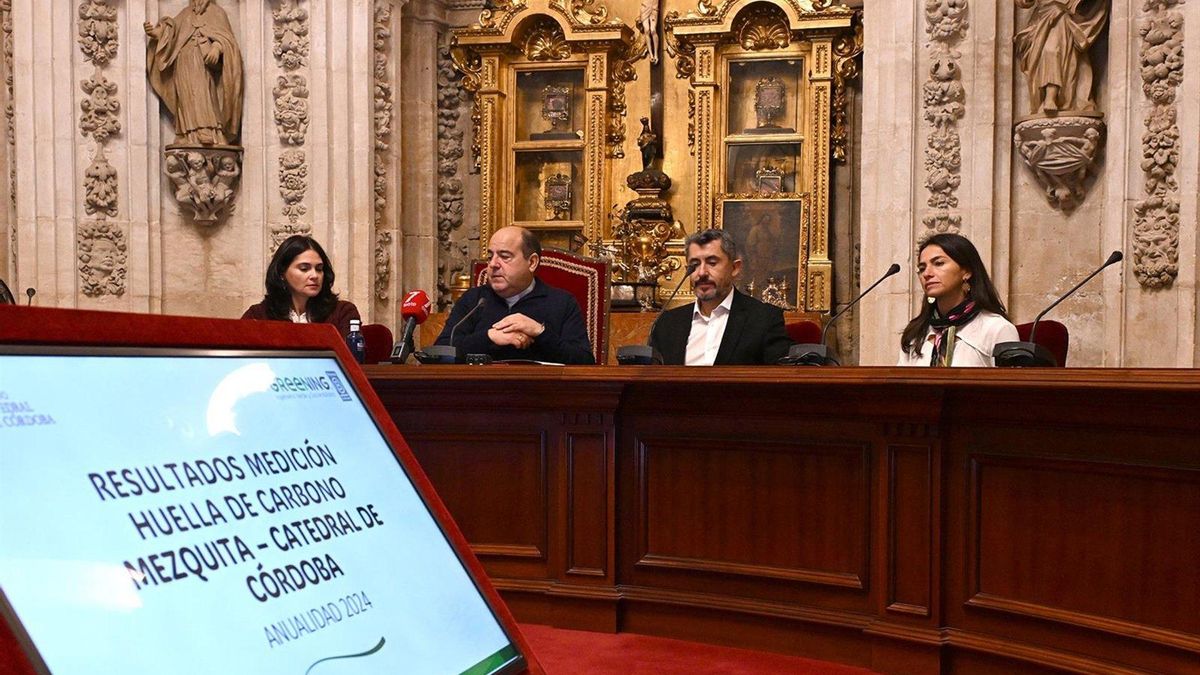 La huella de carbono de la Mezquita se sitúa en 109 toneladas de CO2 al año, equivalente a la de 24 personas