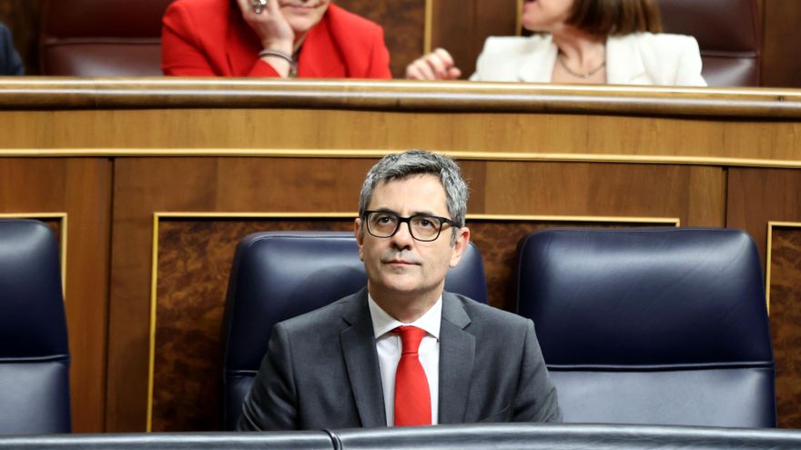 El ministro de la Presidencia, Justicia y Relaciones con las Cortes, Félix Bolaños, durante el pleno del Congreso de los Diputados, este martes en Madrid.