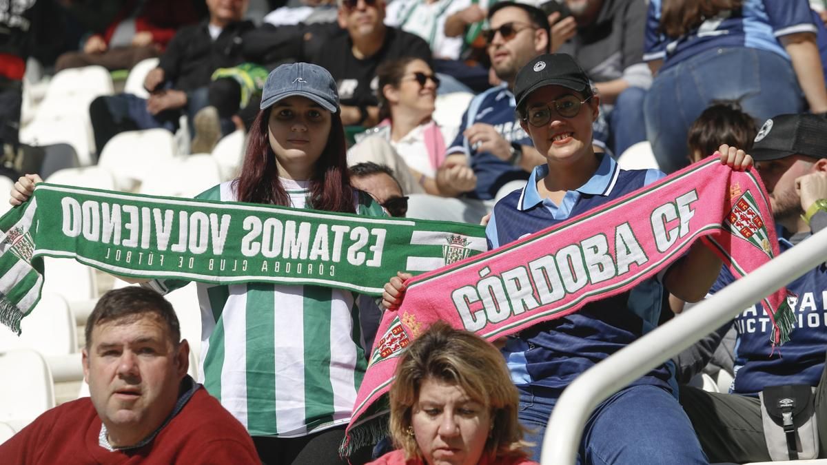 Grada Blanquiverde del Córdoba CF - CD Leganés