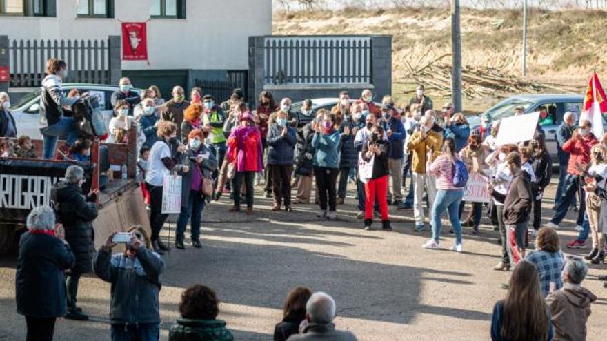 La Manchuela albacetense se planta contra la proliferación de macrogranjas en la comarca