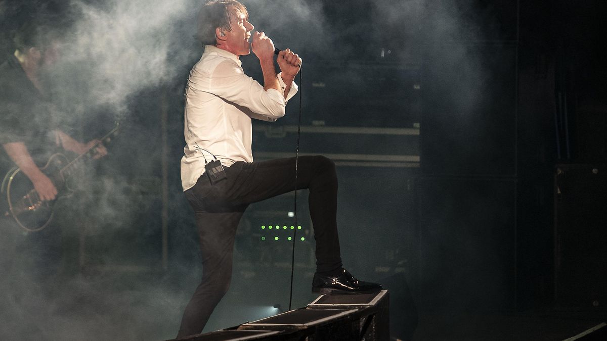 El sudor, el amor, el nervio y el látigo de Brett Anderson