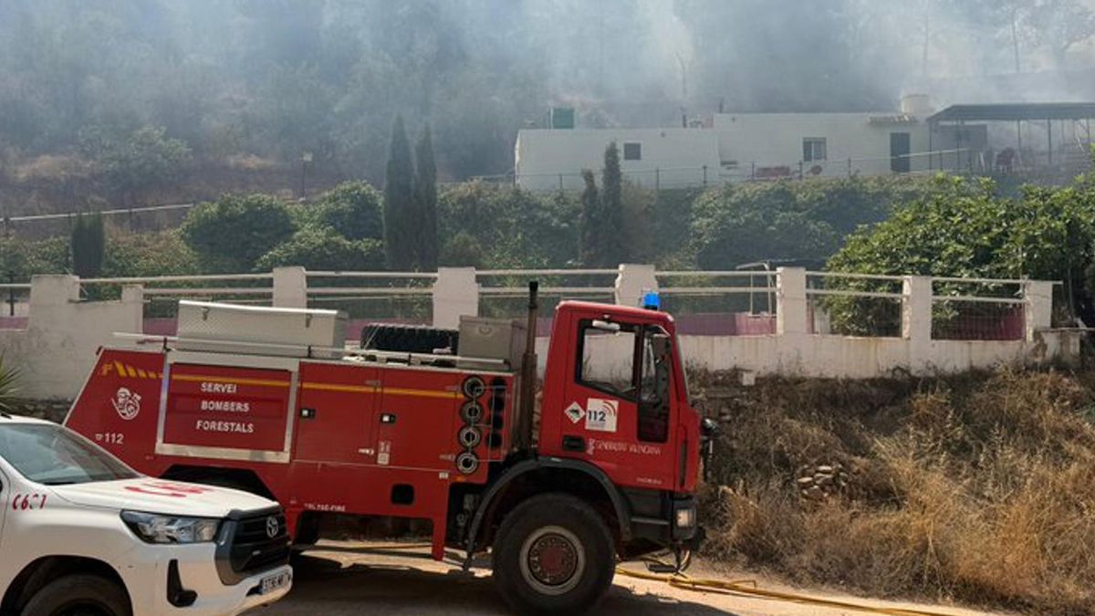 Confinan el municipio de Vilavella, en Castellón, debido al incendio de La Vall d'Uixò