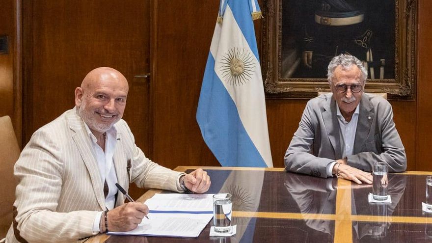 Mario Lugones y Esteban Leguizamo.