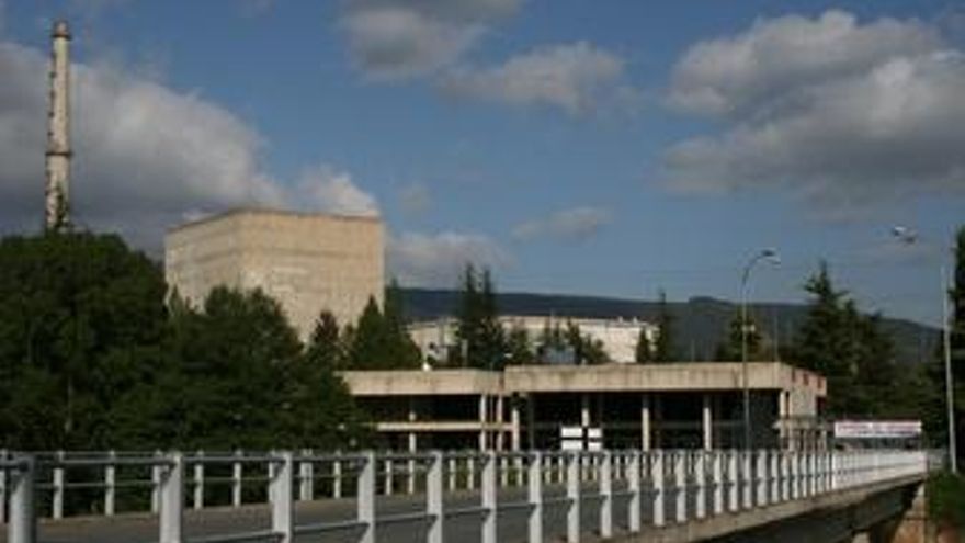 Vox retrocede: ya no quiere un estudio para reabrir la central nuclear de Garoña sino para instalar una planta en el Valle de Tobalina