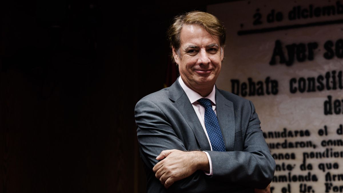 El expresidente de la SEPI pactó en una cena con el presidente de Tubos Reunidos un "agradecimiento" de 5.000 euros al mes