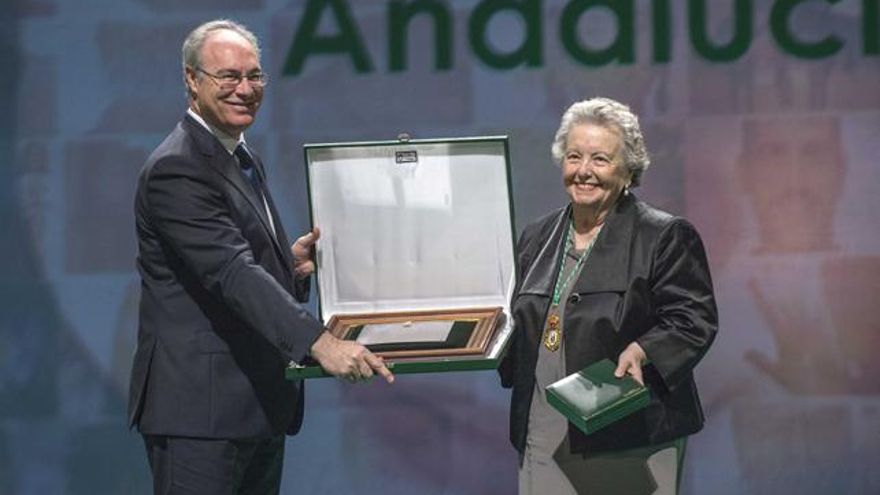Andalucía se queda otra vez sin hijas predilectas para el 28F: "Hay miles de mujeres en los colectivos premiados"