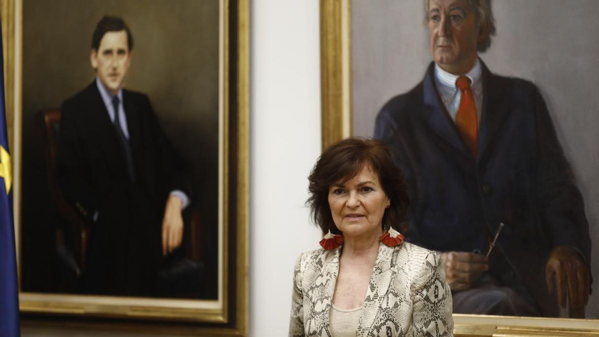 Carmen Calvo confirma contactos con la Iglesia y familia de Franco para retirar sus restos del Valle de los Caídos