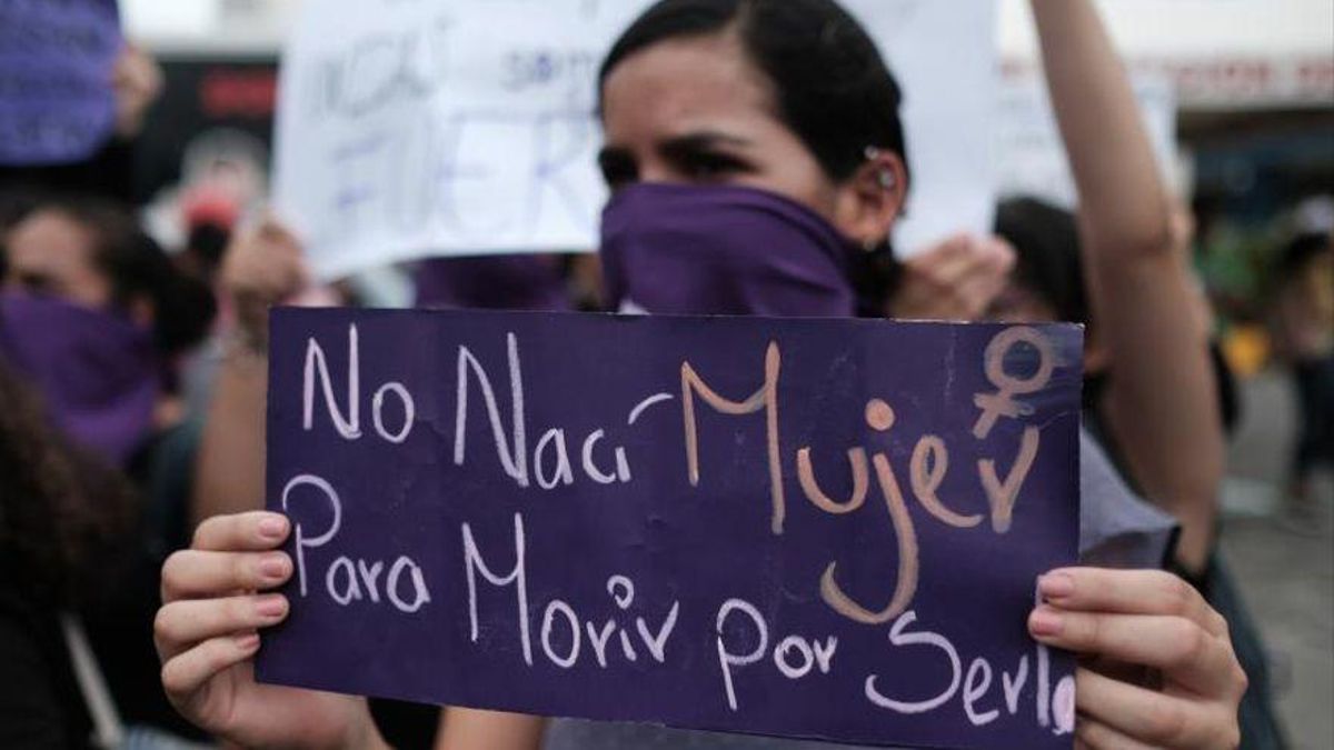 Un hombre asesina a su mujer a tiros en Sevilla